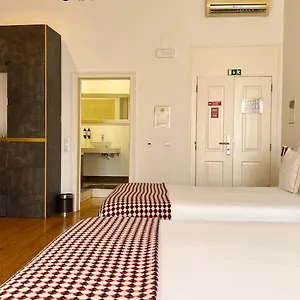 Casa Do Bairro By Shiadu Portugal