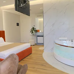 Hotel Strora, Sarandë