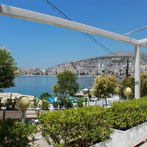 Hotel Ms, Sarandë