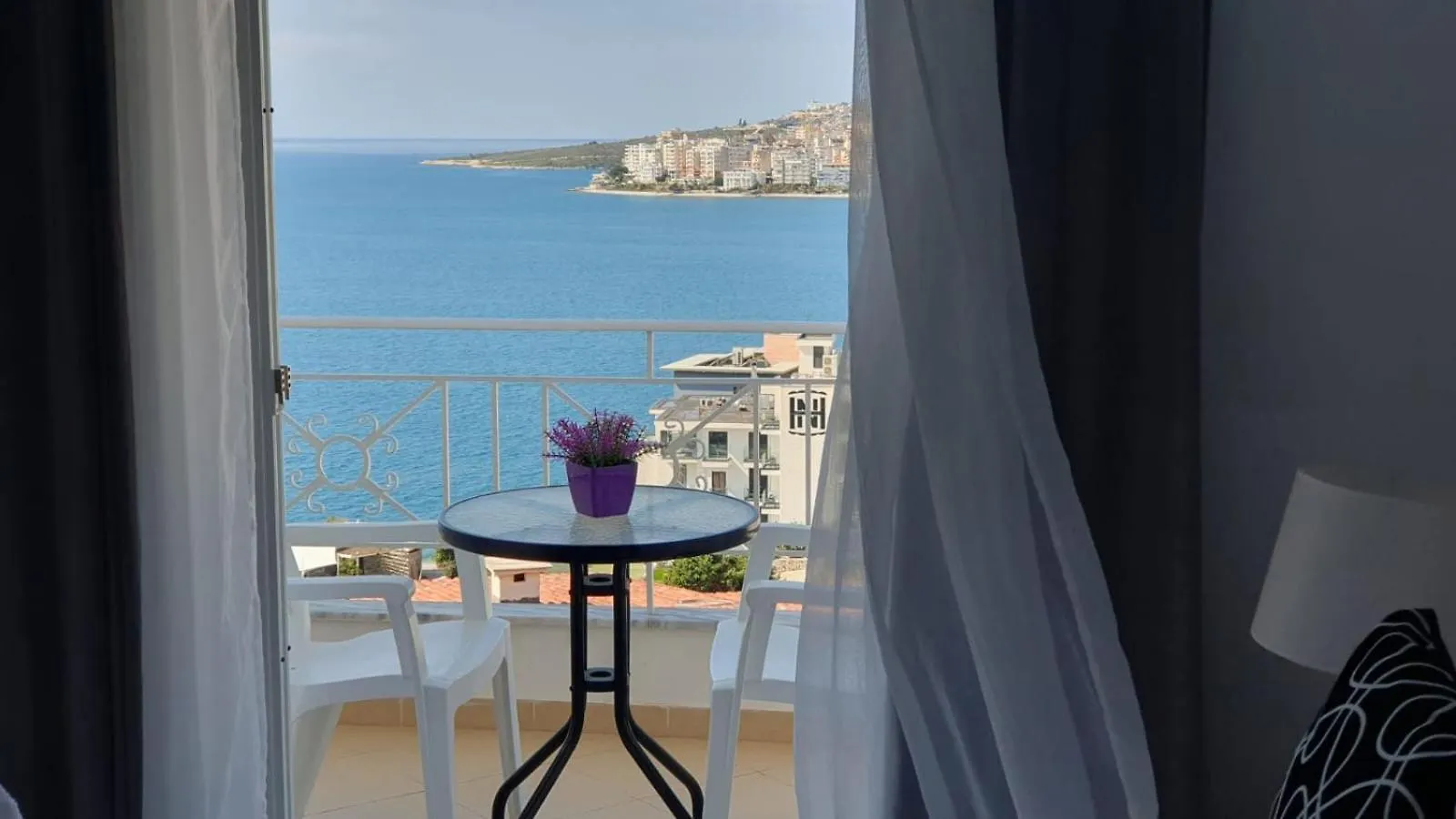 Hotel Ceko Sarandë アルバニア