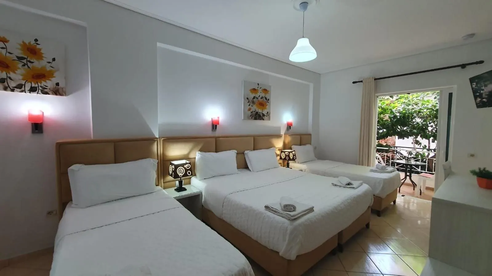 Hotel Ceko Sarandë 3*,  アルバニア